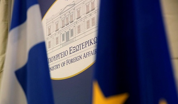 Συμπαράσταση και αλληλεγγύη ΥΠΕΞ σε Τουρκία και Ιράν για τον σεισμό