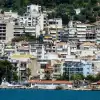 Μεταβιβάσεις ακινήτων: Ανάσα για οφειλέτες – Πώς μειώνεται στο 5% η παρακράτηση από την εφορία