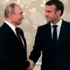 Επικοινωνία Μακρόν – Πούτιν: Μετά τον Τραμπ άλλαξε στάση και ο Γάλλος πρόεδρος