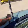 Σάλος με απάτη στο λιμάνι: Ρομά πουλάνε κλεμμένους υαλοκαθαριστήρες – Παρέμβαση Κικίλια