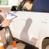 Νέος ΚΟΚ: Τι ισχύει τελικά για μπουφάν, καφέ και σακούλες στο αυτοκίνητο