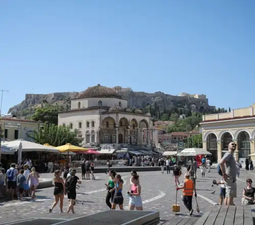 Ξεκινάει ο καύσωνας: Η Αθήνα βράζει απότομα - Πότε αρχίζει η πολλή ζέστη