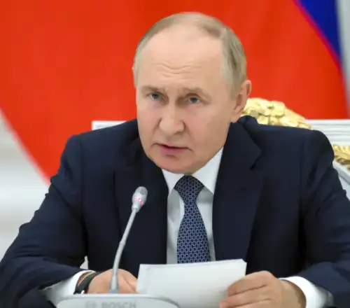 Σκληρή προειδοποίηση Πούτιν προς την Ευρώπη: «Αν θέλουν πόλεμο, είμαστε έτοιμοι»