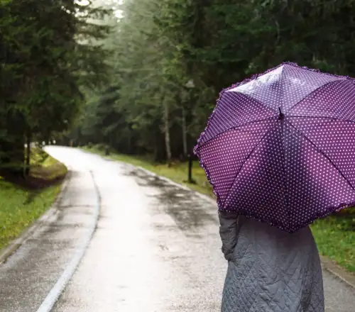 Χριστούγεννα με κακοκαιρία σε μεγάλο μέρος της χώρας – Βροχές, καταιγίδες και χιόνια, έρχεται νέα ψυχρή εισβολή