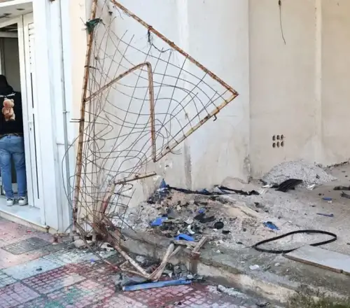 Ανείπωτος πόνος στην κηδεία του 24χρονου Σωτήρη – Συγκλονισμένοι συγγενείς και φίλοι στη Λούτσα