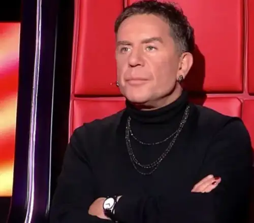 Αιχμή Μαζωνάκη μέσα από το «The Voice»: «Να βάλουμε και την τηλεόραση στο σύστημα που ξεφτιλίζει ανθρώπους;»