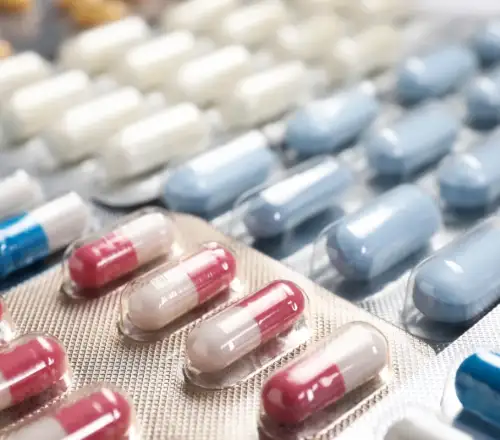 ΕΟΦ: Τέλος 230 φάρμακα από την ελληνική αγορά – Δείτε τη λίστα με τα σκευάσματα και τα εμβόλια που καταργούνται