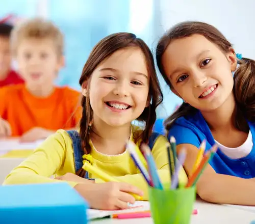 Επίδομα Παιδιού: «Μπόνους» έως 3.000 ευρώ από τους Δήμους και τελευταία ευκαιρία για το Α21 – Όλα τα ποσά