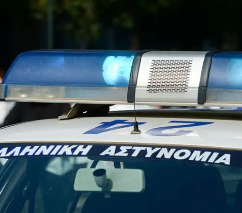 Τρόμος στο Περιστέρι: Άνδρας επιχείρησε να πατήσει παιδιά με το αυτοκίνητο – Σοκαριστικές μαρτυρίες