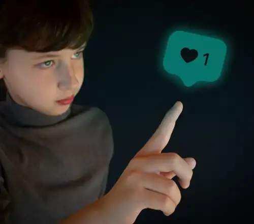 Reuters: «Μπλόκο» στα social media για τους κάτω των 15 στην Ελλάδα – Η κυβέρνηση ετοιμάζει την ανακοίνωση