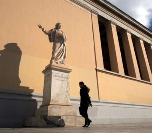 Σε εφαρμογή από αύριο η διαγραφή των αιώνιων φοιτητών – Έως 220.000 διαγραφές