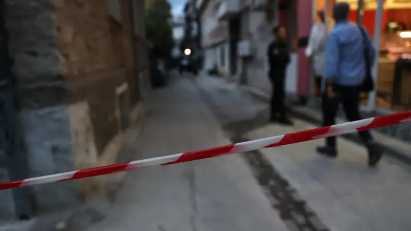 Δολοφονία – σοκ στη Λάρισα: Νεκρή 52χρονη, συνελήφθη ο 21χρονος γιος της