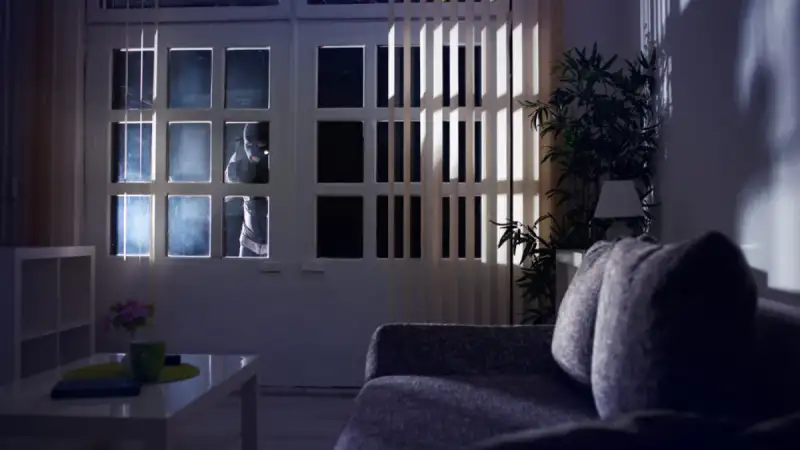 Περιστέρι: Διαρρήκτες «άδειασαν» σπίτια – 64χρονος πέθανε από έμφραγμα μετά την εισβολή στο σπίτι του