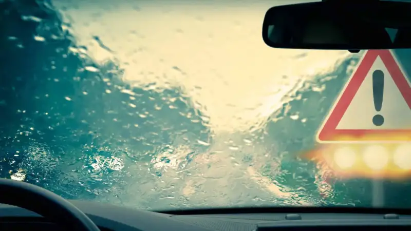 Νέο κύμα κακοκαιρίας «σαρώνει» τη χώρα: Σφοδρές βροχές και καταιγίδες από σήμερα