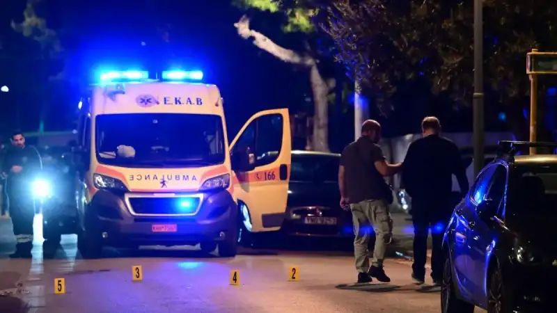 Συμπλοκή στον Άγιο Δημήτριο: Ταυτοποιήθηκε ο ένας δράστης – Σε εξέλιξη οι έρευνες για τους υπόλοιπους