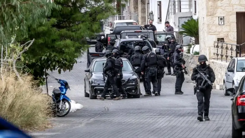 Συνελήφθη ο 23χρονος γιος του Κούνελου για τη βόμβα στα Βορίζια – Νέες εξελίξεις στο μακελειό