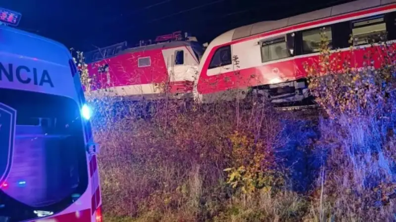Σύγκρουση δύο τρένων στη Σλοβακία – Αναφορές για πολλούς τραυματίες