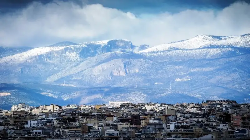 «Πόλεμος» μετεωρολόγων για τα χιόνια: «Μας χαλάνε την πιάτσα - Ο καιρός δεν είναι clickbait»