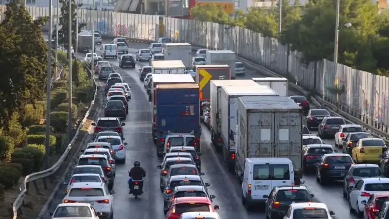 Κόλαση στην Αττική: 48ωρο απεργία στα Ταξί, έργα στον Κηφισό και «έμφραγμα» στους δρόμους – Δείτε τον χάρτη