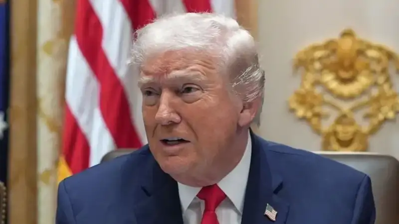 Ντόναλντ Τραμπ: Σενάρια για εγκεφαλικό και «καλπάζουσα» άνοια – Τι αποκαλύπτουν κορυφαίοι γιατροί