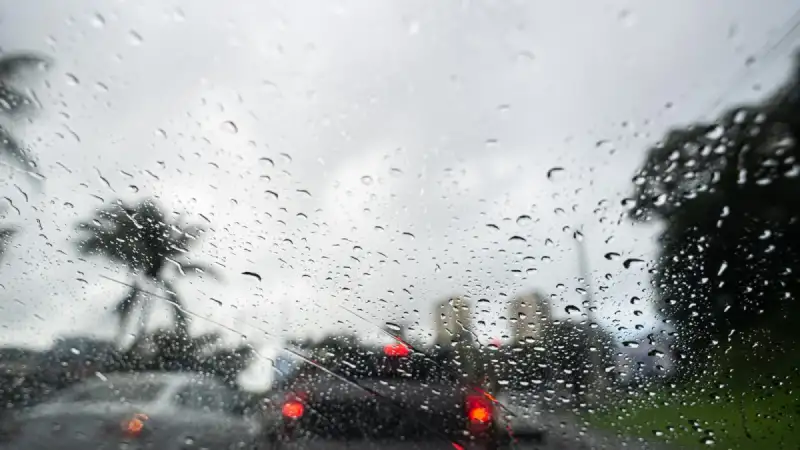 Πορτοκαλί συναγερμός από την ΕΜΥ: Έρχονται καταιγίδες και χαλάζι – Ποιες περιοχές κινδυνεύουν τις επόμενες ώρες