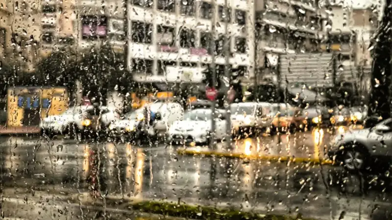 Κακοκαιρία με ισχυρές βροχές και καταιγίδες: Πώς θα εξελιχθεί ο καιρός το εορταστικό τριήμερο