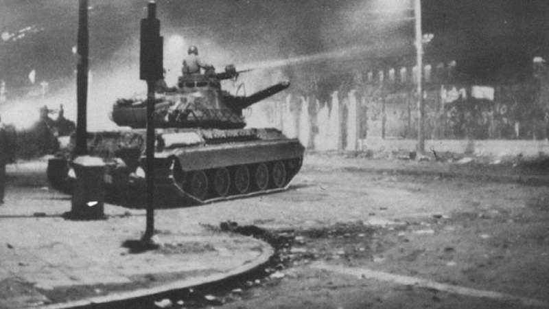 17 Νοεμβρίου 1973: Η εξέγερση του Πολυτεχνείου λεπτό προς λεπτό