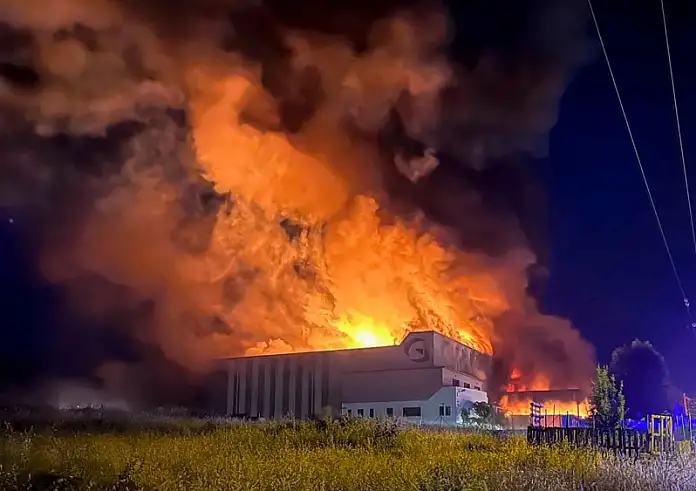 Λαμία: Το εργοστάσιο Γιαννίτση ζητούσε δύο μέρες πριν τη φωτιά αύξηση αποζημίωσης σε περίπτωση πυρκαγιάς
