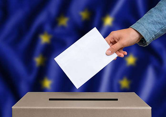 Δημοσκόπηση Interview: Τα ποσοστά Νέας Δημοκρατίας και ΣΥΡΙΖΑ – Ποιοι υποψήφιοι ευρωβουλευτές προηγούνται
