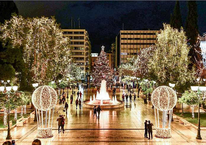 Χριστούγεννα στην Αθήνα 2020: Η ιστορία πίσω από την φωταγώγηση του χριστουγεννιάτικου δέντρου