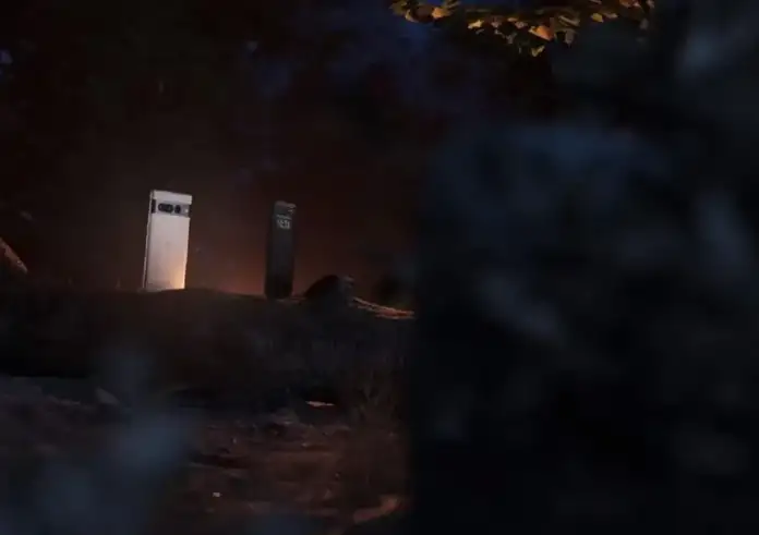 Η Google τρολάρει την Apple: «Φοβάμαι για το μέλλον» λέει το iPhone 15 στο Pixel