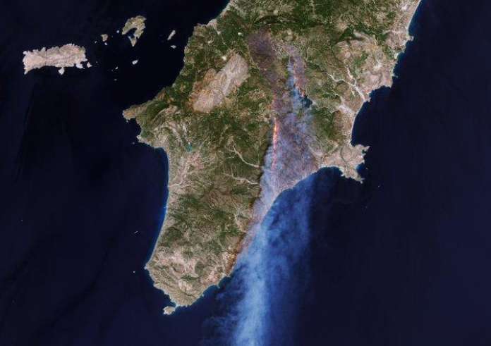 Κακή ιδέα να ταξιδέψετε: Στον αέρα 30.000 Βρετανοί που έχουν κλείσει διακοπές στη Ρόδο