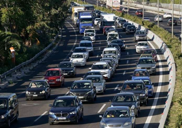 Κίνηση τώρα στην Αθήνα – Πέμπτη 28 Αυγούστου: Κόκκινος ο Κηφισός μετά από τροχαίο