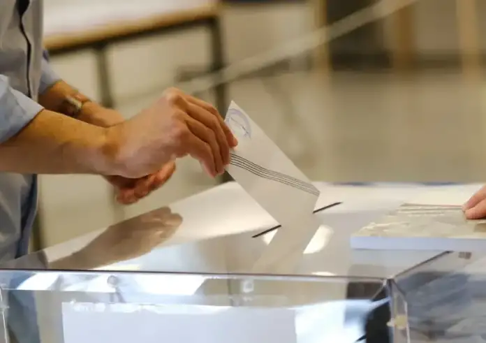 Επιστολική ψήφος: Λήγει η προθεσμία αποστολής της για τις ευρωεκλογές