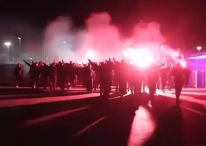 Οπαδική βία: Τη Δευτέρα οι ανακοινώσεις για τα μέτρα – Κρίσιμη η κατάσταση του 31χρονου αστυνομικού