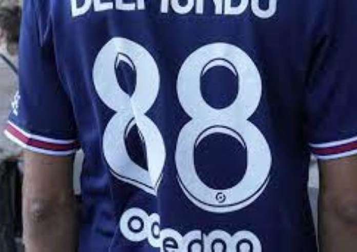 Ιταλία: Αντιναζιστικό μπλόκο στις ποδοσφαιρικές φανέλες με το νούμερο 88 – Τι συμβολίζει