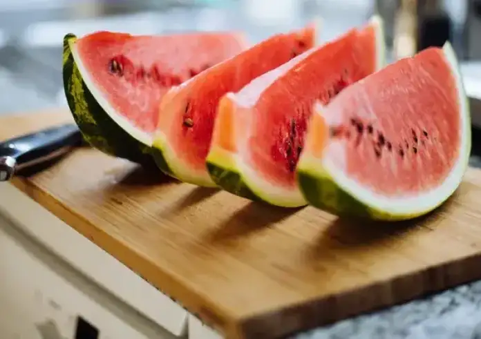 Οι καλύτερες τροφές για να παραμείνουμε ενυδατωμένοι