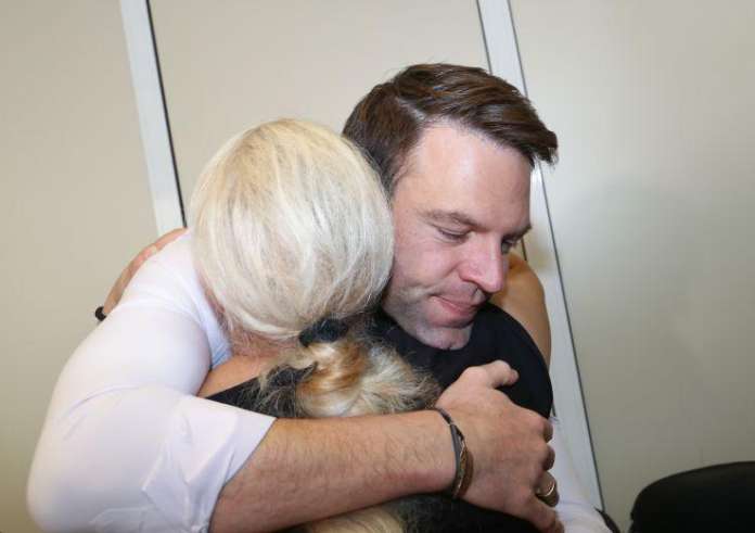 Κασσελάκης: Είμαι εξοργισμένος και νευριασμένος για τη συγκάλυψη που φαίνεται να διαπράττεται μπροστά στα μάτια μας