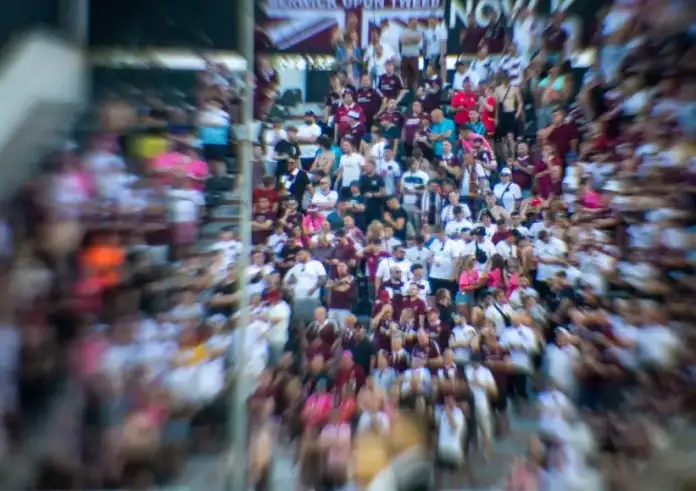 ΠΑΟΚ - Χαρτς: Ελεύθεροι οι 4 Σκωτσέζοι οπαδοί που συνελήφθησαν πριν από τον αγώνα