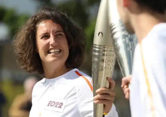 Σοκάρει η πρώην τενίστρια Ανζελίκ Κοσί: Τη βίασε 400 φορές ο προπονητής της – «Είσαι ακατέργαστο διαμάντι, θα σε γυαλίσω»