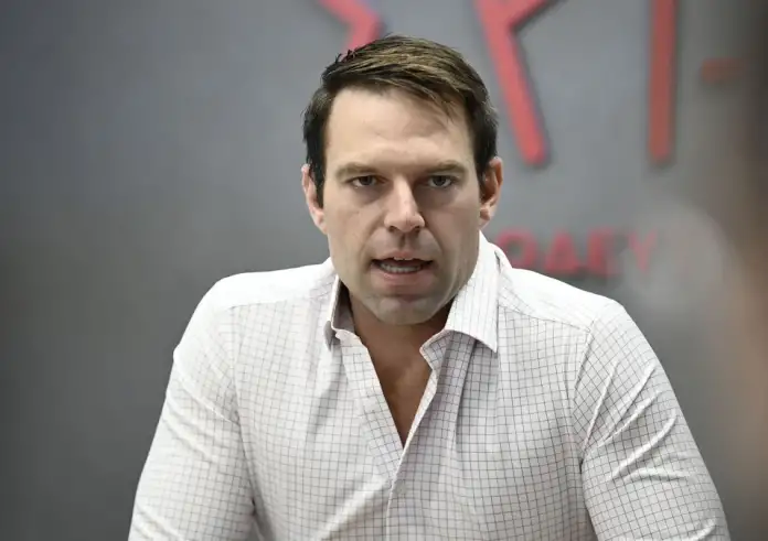 Εξώδικο Κασσελάκη στην Πολιτική Γραμματεία και την Κεντρική Επιτροπή του ΣΥΡΙΖΑ για τη διαρροή του πόθεν έσχες του