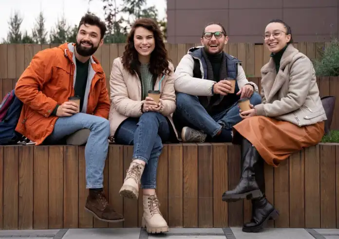 Γιατί μας φέρνει σε αμηχανία η σιωπή στις συζητήσεις – Η εξήγηση της Ψυχολογίας