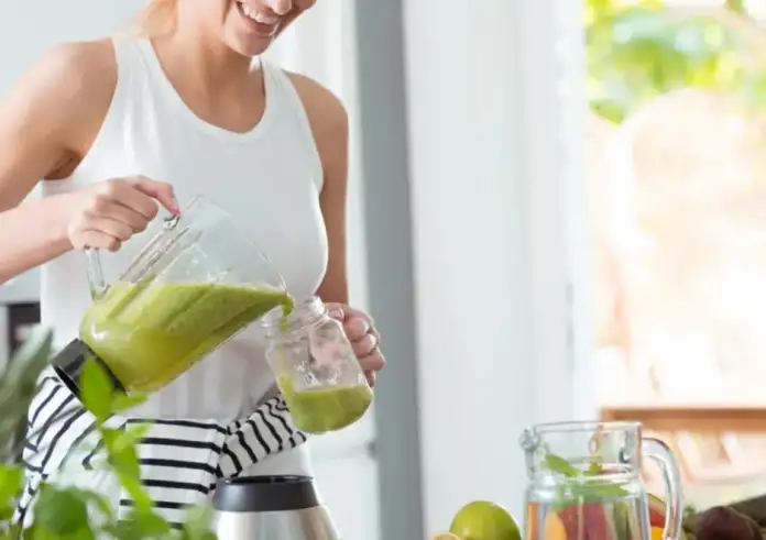 Το καλύτερο ρόφημα για τις ζεστές ημέρες φτιάχνεται με μόνο δύο υλικά