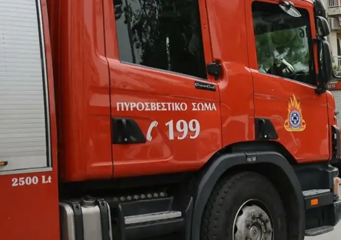 Αμαλιάδα: Βελτιωμένη η εικόνα από τη φωτία - Μεγάλη μάχη δίνουν οι πυροσβέστες