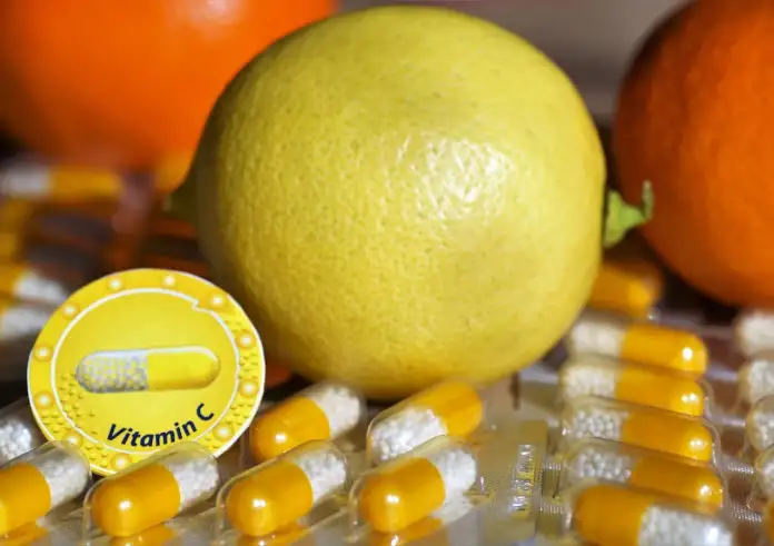 Κρυολόγημα: Μπορούν η βιταμίνη C ή ο ψευδάργυρος να το θεραπεύσουν;