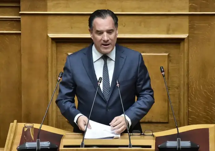 Κίνημα υπουργών για αυξήσεις σε όλους τους ένστολους, όπως στις Ένοπλες Δυνάμεις