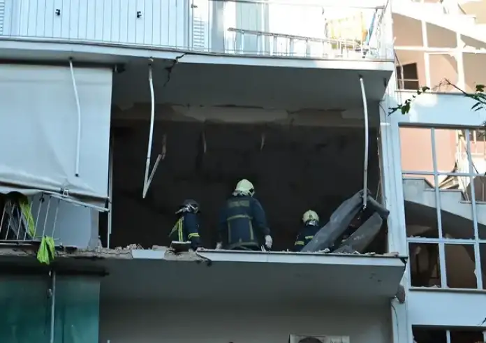 Μας είπαν θα το αναλάβει η πολιτεία. Αν δε πληρώσει το κράτος, να αναλάβουν οι οικογένειες των τρομοκρατών