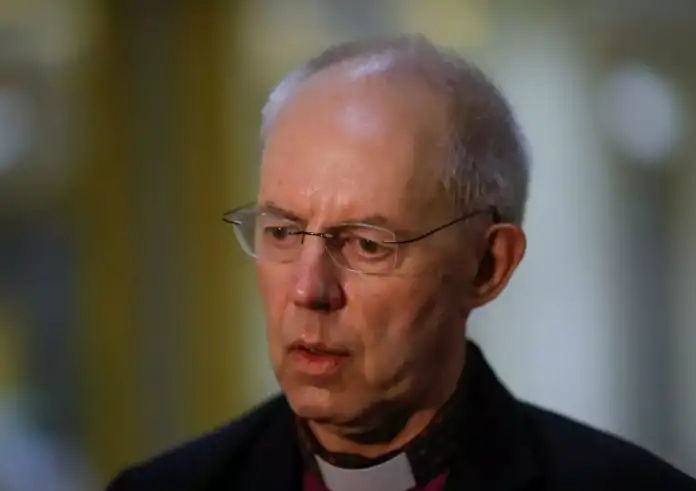 Παραιτήθηκε υπό το βάρος σεξουαλικών σκανδάλων ο Αρχιεπίσκοπος του Καντέρμπουρι