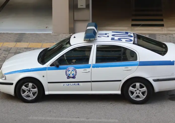 Πυροβολισμοί σε καφέ στον Κολωνό – Δύο τραυματίες