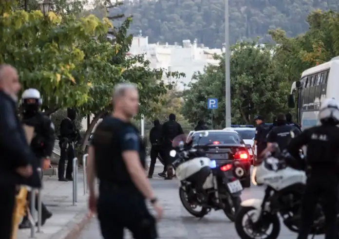 Παλαιό Φάληρο: Νέα στοιχεία για τη δολοφονία 61χρονου - Τι ερευνούν οι Αρχές